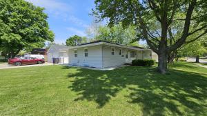 2921 Madison - 3 Bed